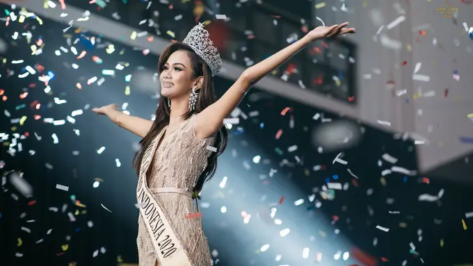 [Fimela] Kharisma Aura