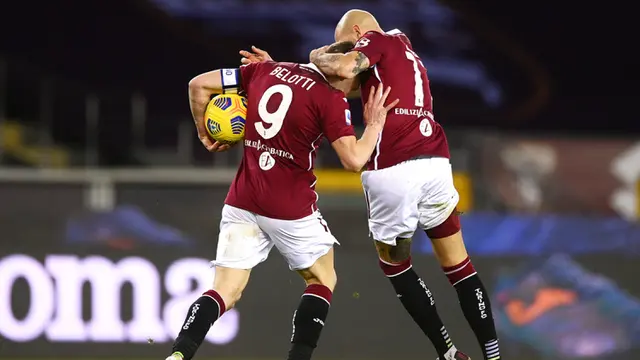 FOTO: Bermain Sembilan Pemain, Fiorentina Tahan Imbang Torino 1-1