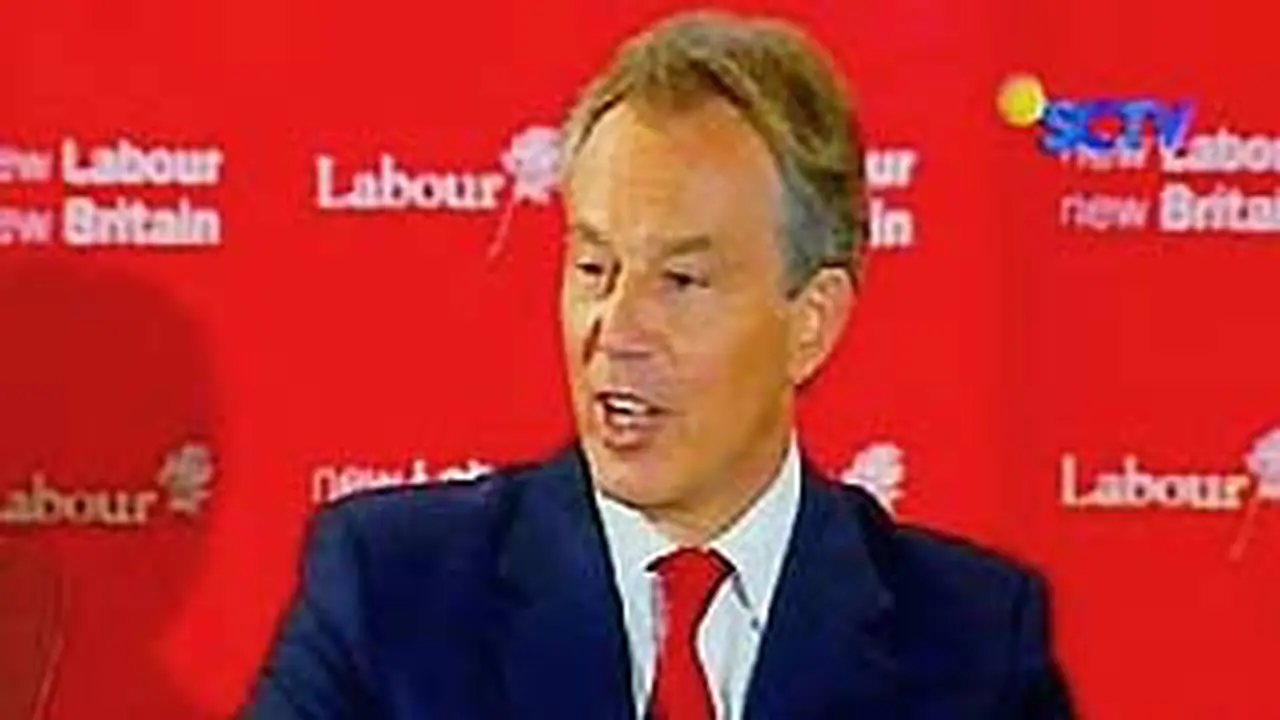 100127ctoni-blair.jpg