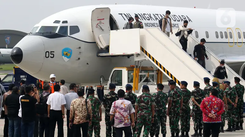 Diangkut dengan Pesawat TNI AU, 75 Orang WNI Tiba di Tanah Air