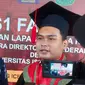 Salah satu wisudawan dari Universitas Islam Syekh Yusuf (UNIS) Tangerang. (Liputan6.com/Pramita Tristiawati)