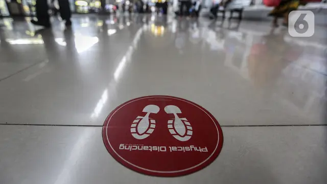 FOTO: Penerapan Protokol Kesehatan di Stasiun Jakarta Kota