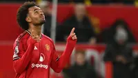 Joshua Zirkzee Tegaskan Ingin Bertahan di MU hingga Akhir Musim Ini