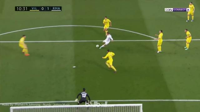 Berita video gerakan menipu Gareth Bale yang menawan menghasilkan gol untuk Real Madrid saat menghadapi Villarreal. This video presented by BallBall.