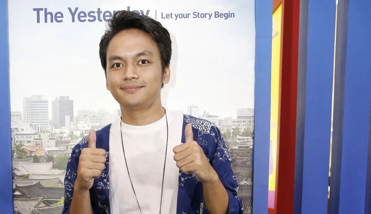 "Salah satu pengalaman menarik, kita syuting di satu tempat namanya Sejong Club. Yang makan di sana orang penting, karena mereka tahu kita dari Indonesia dan ingin mengangkat keindahan Korea, kita diijinkan buat video," katanya. (Adrian Putra/Bintang.com)