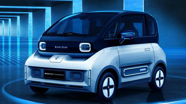 Mobil listrik terbaru Baojun secara resmi meluncur dengan harga terjangkau. Tak hanya satu model, perusahaan patungan General Motors dan SAIC Motor yang juga menaungi Wuling ini meluncurkan E300 dan E300 Plus.