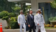Prabowo Terima Perwakilan AL Italia Antar Kapal Induk Pertama Indonesia
