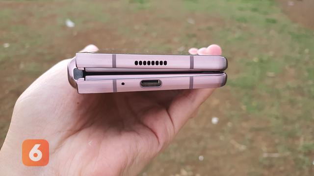 Menjajal Galaxy Z Fold 2 Tak Cuma Desain Layar Lipat Tapi Juga Unggulkan Multitasking Tekno Liputan6 Com