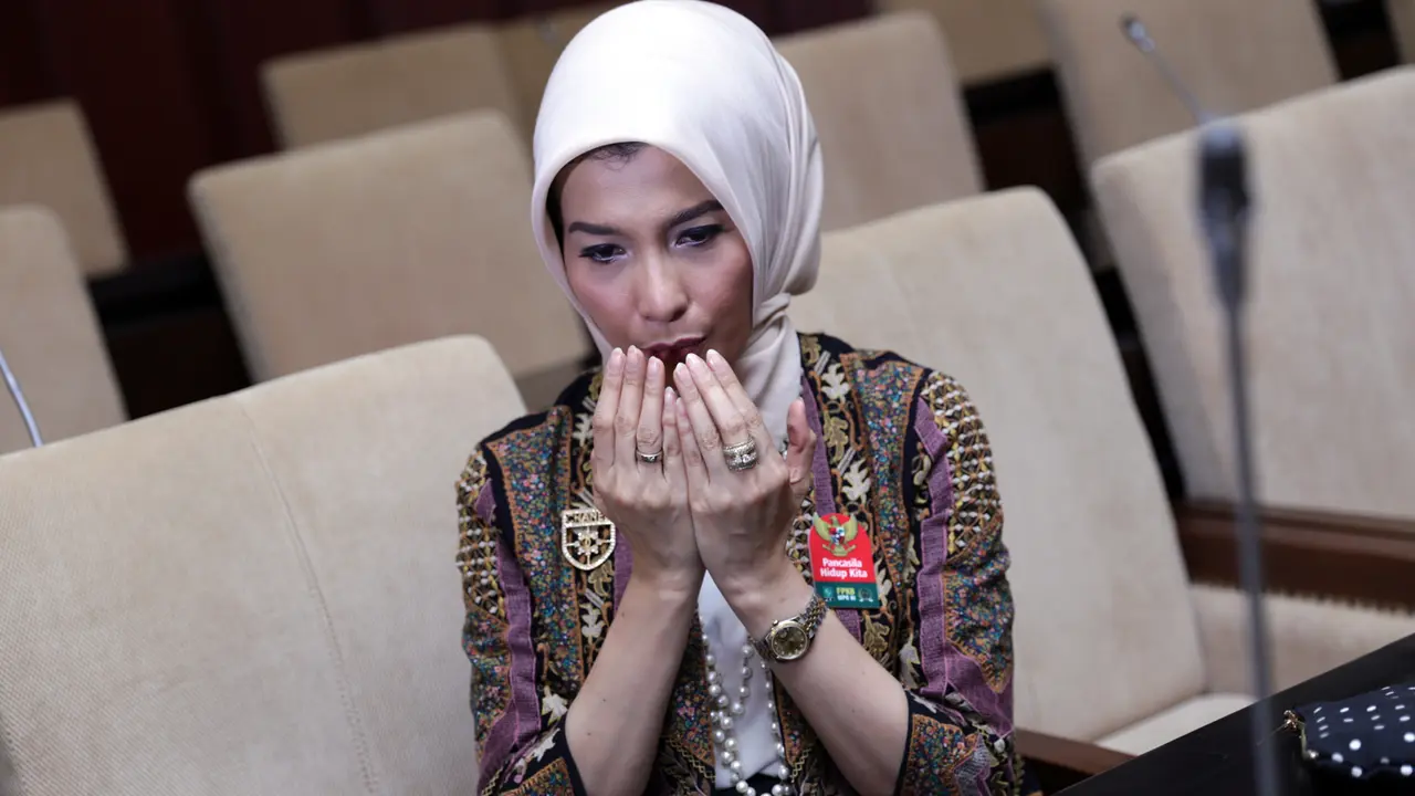 [Bintang] Arzetty Bilbina
