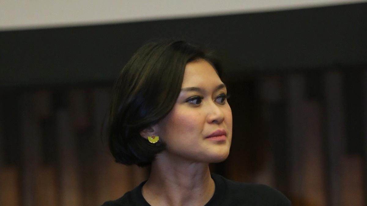 Marissa Anita Ungkap Makna Busana Hitam Saat Jalani Sidang Cerai dengan Andrew Trigg