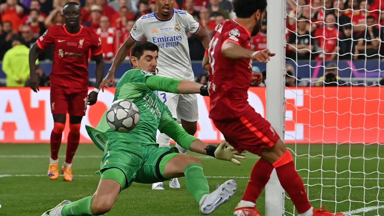 Thibaut Courtois - Real Madrid - Liga Champions - 29 Mei 2022-1