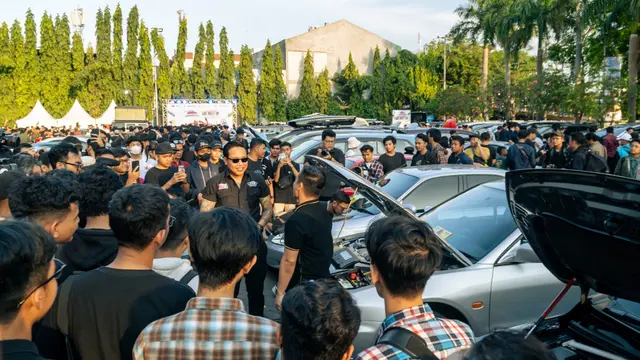 OLX Autos IMX 2023 Surabaya Kembangkan Industri Modifikasi Lokal
