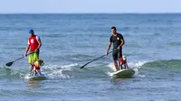 Unik, Ada Festival Selancar Anjing di Pantai Australia