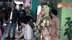 Gempa berkekuatan 6,3 skala Richter yang berpusat di Tasikmalaya, mengakibatkan kepanikan di RSUD Sumedang, Jabar. Sejumlah pasien berhamburan keluar ruangan karena takut terjadi gempa susulan. 