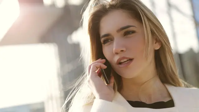 Merasa Ragu untuk Menghubungi Pasangan