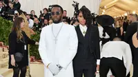 Penyanyi dan model Cassie Ventura (Kiri) dan maestro Rap Puff Daddy atau P Diddy (alias Sean Combs) saat masih pacaran. (Dok:&nbsp;Neilson Barnard /AFP)