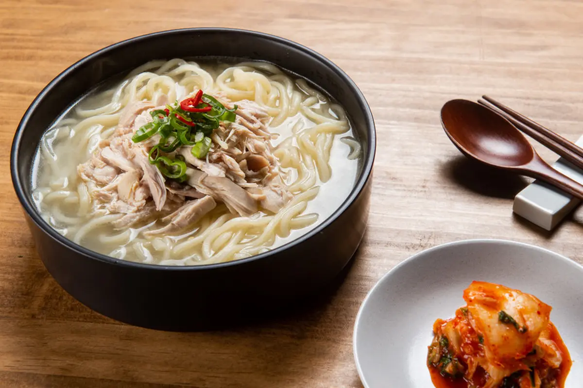 resep kalguksu chicken noodle soup Korea