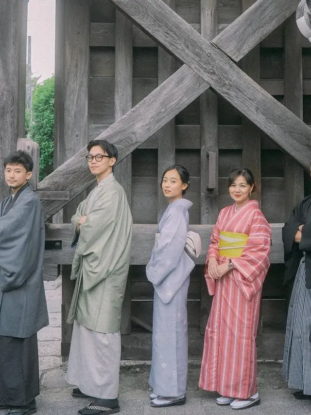 Gaya Calon Istri Brandon Salim yang Baru Dilamar. [@dhikahimawann]