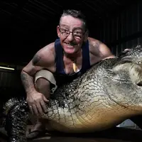 Di usianya tak lagi muda, Mick Pitman sudah memburu 20 ribu buaya ganas.