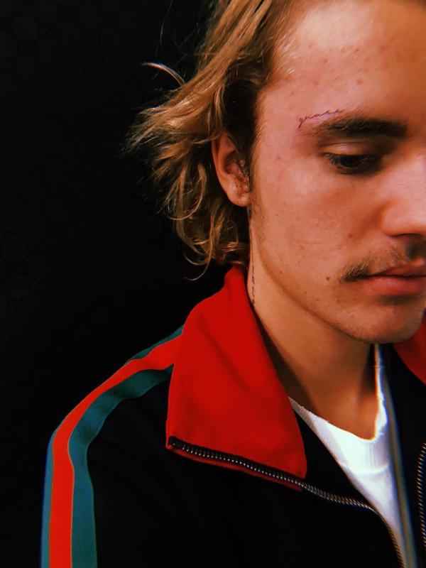 terungkap, ini tulisan pada tato justin bieber di atas alisnya