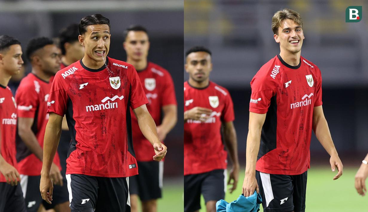 Dua pemain naturalisasi baru Timnas Indonesia, Miliano Jonathans dan Mauro Zijlstra terlihat sudah mengikuti official training (latihan resmi) jelang FIFA Matchday melawan Chinese Taipie di Stadion Gelora Bung Tomo, Surabaya, Kamis (04/09/2025). (Bola.com/Abdul Aziz)