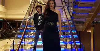 Berlibur adalah hal yang paling disenangi oleh setiap orang untuk melepas penatnya. Seperti halnya Wulan Guritno yang memiliki kesibukan yang terbilang sangat padat.  (Instagram/wulanguritno)