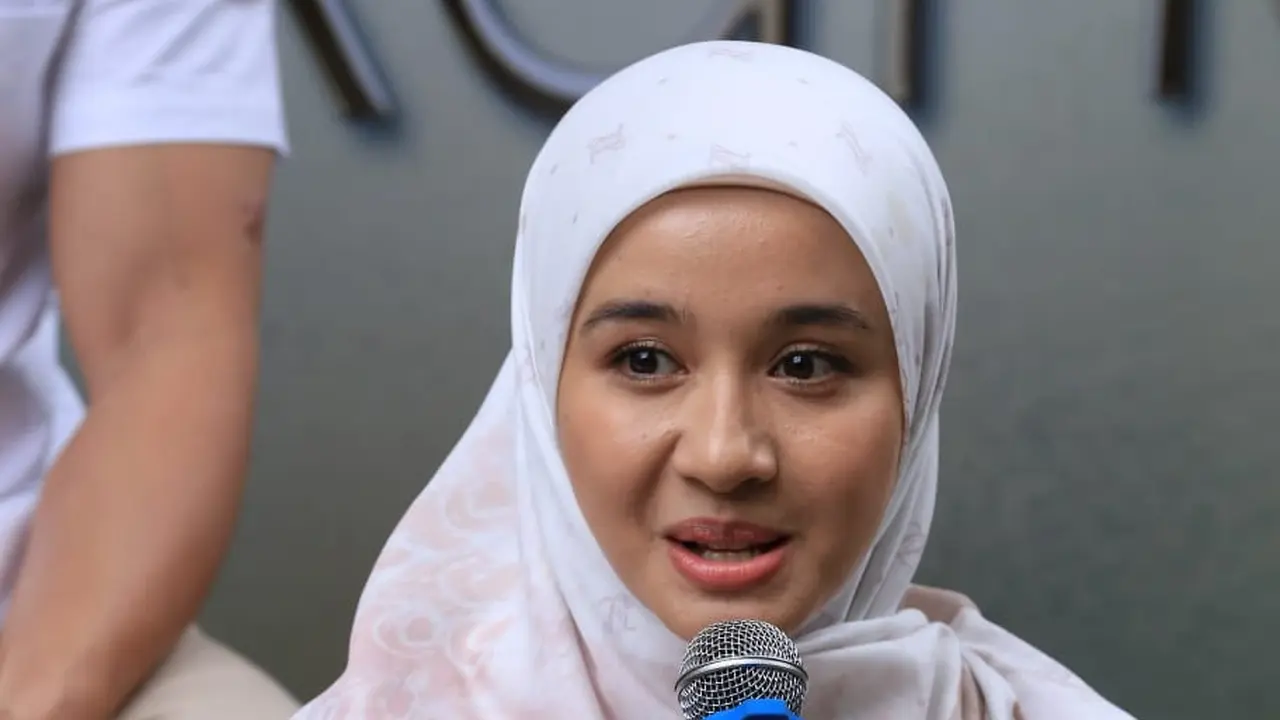 [Fimela] Laudya Cynthia Bella