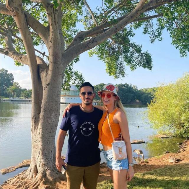 Dikenal Penipu, Ini 6 Potret Simon Leviev 'The Tinder Swindler' dan Kekasih Barunya