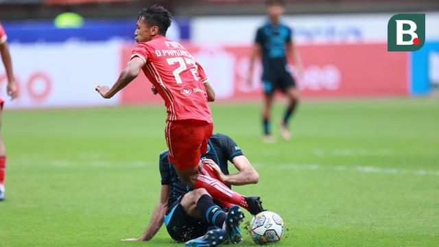 Foto: Melihat Aksi 2 Pemain Timnas Indonesia U-20 Saat Membawa Persija Taklukkan Arema FC di BRI Liga 1