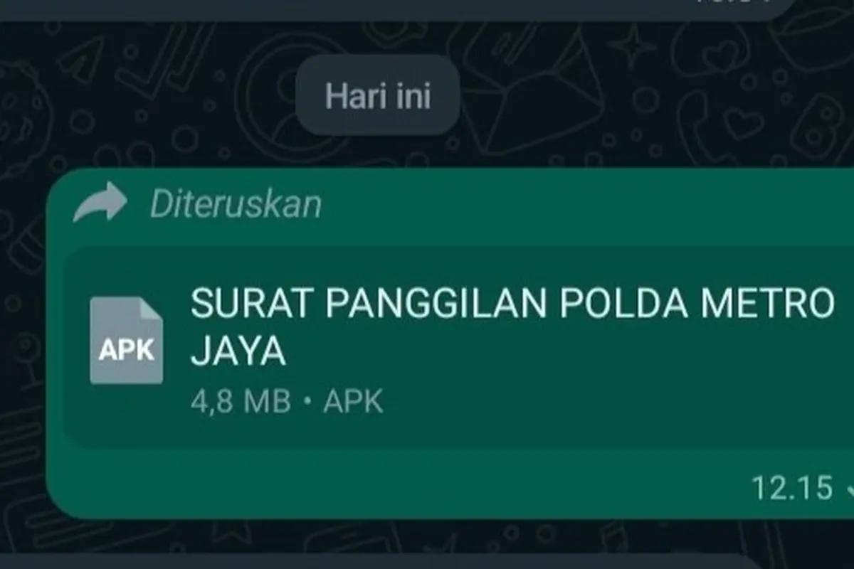 Beredar di media sosial unggahan menampilkan percakapan pesan penyebaran file APK berjudul 'Surat Panggilan Polda Metro Jaya' yang diduga menjadi sebuah modus penipuan.