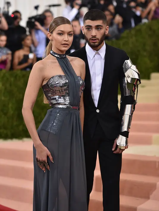 Gigi Hadid pun telah berhasil memikat hati mantan personel One Direction, Zayn Malik. (AFP/Bitang.com)