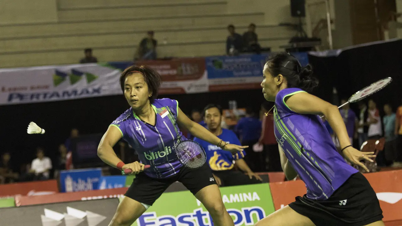Della Destiara Haris/Rosyita Eka Putri Sari