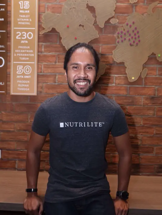 Berbeda dengan Fajar Arifan penggebuk drum Alexa. Fajar telah menjalani olahraga lala Ironman 70.3. (Andy Masela/Bintang.com)