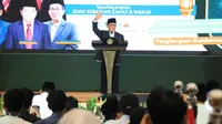 Wakil Menteri Agama (Wamenag) Romo Muhammad Syafi’i mempersembahkan puisi bagi anak penyandang disabilitas, Jakarta, (4/7/2025). Foto: Kemenag.