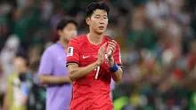 Penyerang Timnas Korea Selatan #07, Son Heung-min, bertepuk tangan kepada para penggemar di akhir pertandingan Grup A Piala Dunia 2026 antara Afrika Selatan dan Korea Selatan di Stadion Monterrey di Guadalupe, Meksiko, pada 24 Juni 2026. (Julio Cesar AGUILAR/AFP)
