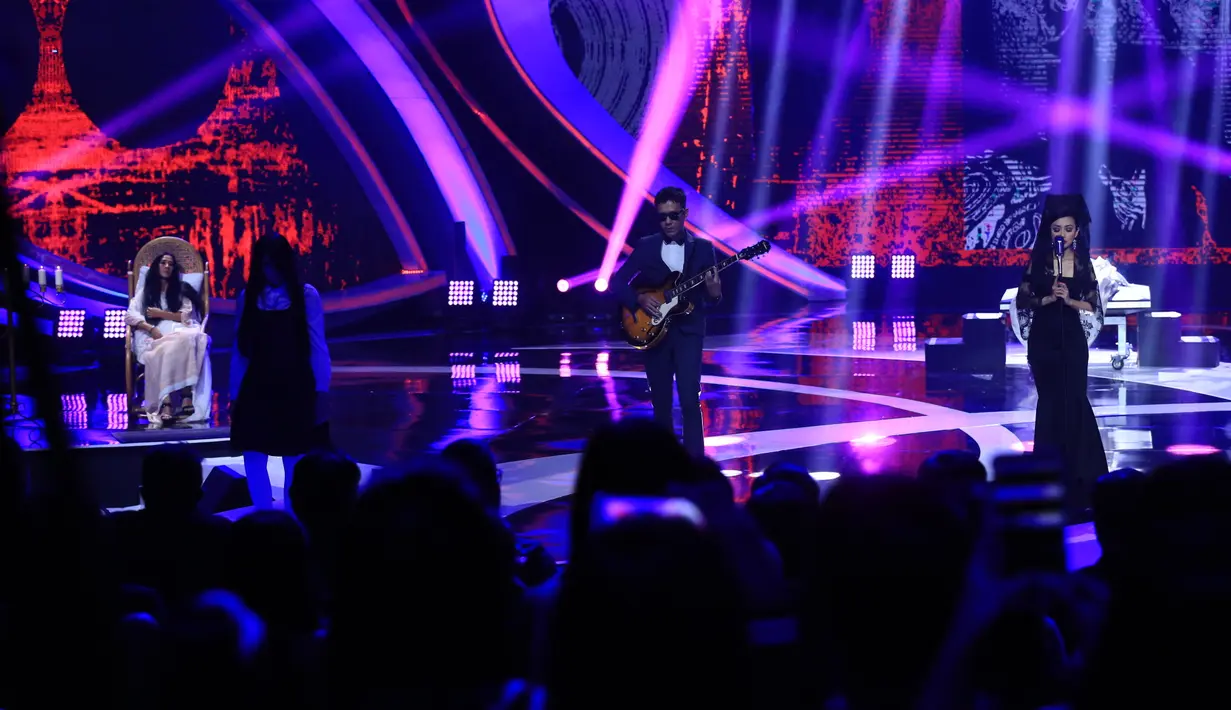 Selai itu, original soundtrack (OST) film Pengabdi Setan ini juga jadi pemenang. Kelam Malam, The Spouse (Music Kickup), berhasil menyabet piala dalam kategori Original Sound Track Film Terbaik. Selamat, Pengabdi Setan! (Adrian Putra/Bintang.com)