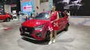 Daihatsu Ayla mulai dari tipe X hingga tipe R mendapatkan opsi aksesori ADS yang meliputi front grill garnish, under grill garnish, LED DRL di bumper, side sticker, dan garnish reflektor di pintu bagasi belakang. Trim R dengan paket aksesori ADS ini dibanderol mulai dari Rp169,9 juta untuk transmisi manual dan Rp189,9 untuk transmisi CVT.