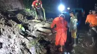Jalur Gumitir Longsor, Jalur Banyuwangi - Jember Ditutup Total
