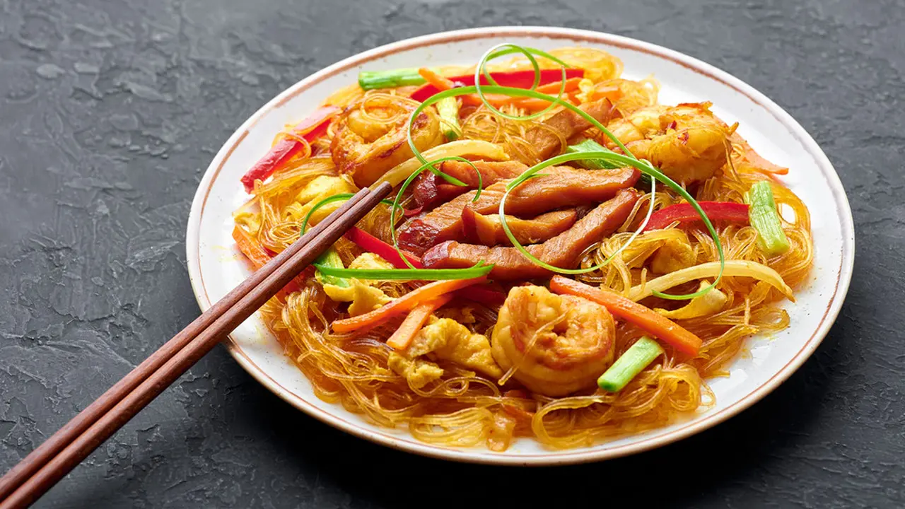 mie bihun goreng pedas mei fun singapura