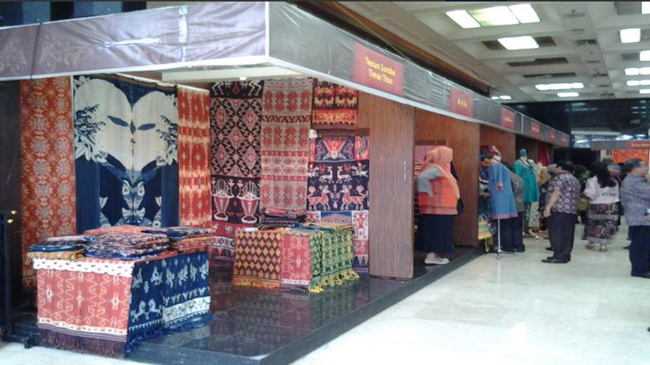 Pameran Kain Tenun Nusantara