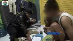 Petugas gabungan Satpol PP dan BNN Kota Cimahi, Jawa Barat, menggelar razia penyakit masyarakat di sejumlah indekos. Hasilnya tiga pasangan bukan suami istri diamankan petugas.