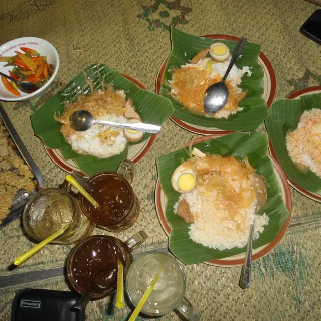 Nasi Ayam Bu Jawi
