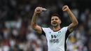 Sama seperti Rodrigo, jumlah gol Aleksandar Mitrovic berhasil membawanya masuk ke dalam daftar top skor Liga Inggris 2022/2023. Mitrovic tercatat berhasil mencetak 9 gol dalam 12 laga bersama Fulham. (AFP/Adrian Dennis)