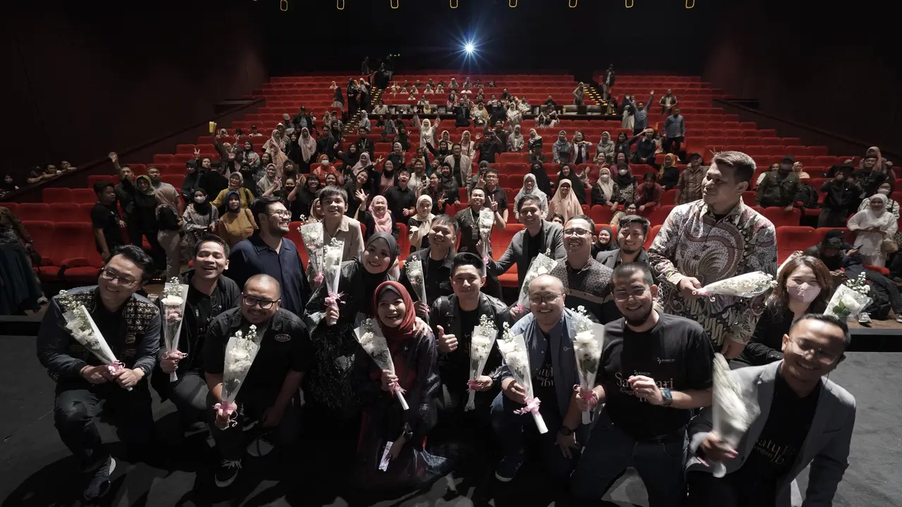 Film Satu Hari Dengan Ibu serentak tayang 21 September di seluruh bioskop XXI di Indonesia.