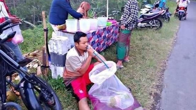 Bikin Geleng Kepala, 6 Cara Nyeleneh Orang Menikmati Minuman