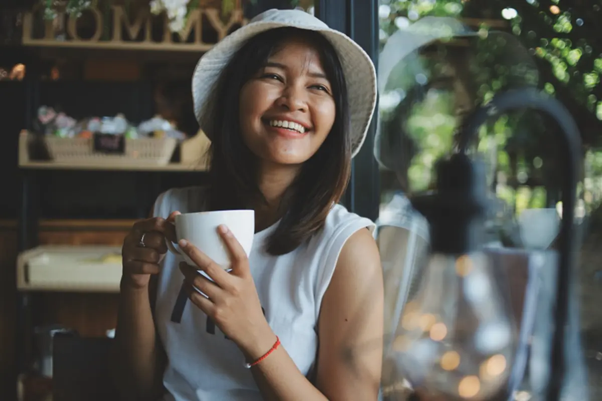 perempuan dan usia 25an