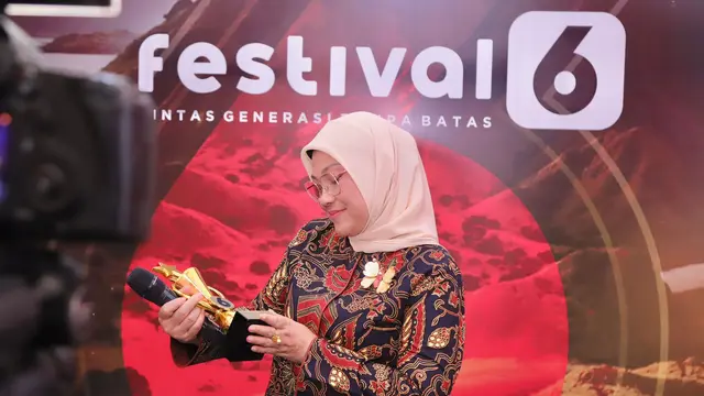 Menaker Ida Fauziyah Raih Anugerah Perempuan Hebat Indonesia 2023, Kategori Pegiat Penghapusan Kekerasan di Tempat Kerja