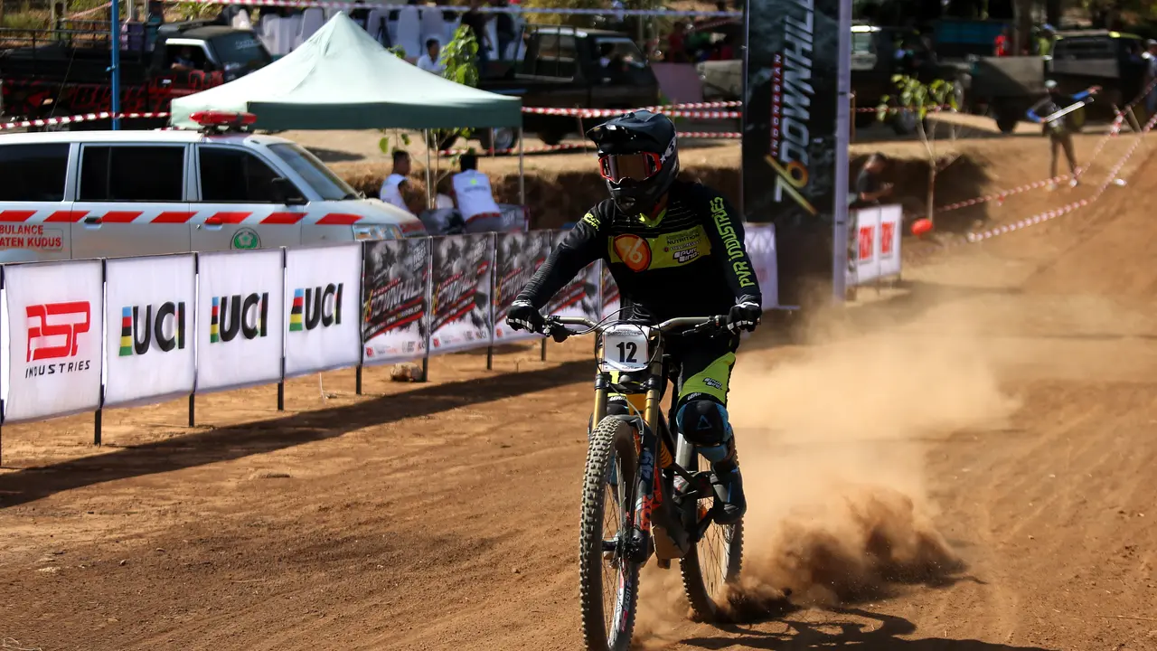 Khoiful Mukhib -  76 Indonesian Downhill 2019