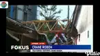Insiden robohnya crane juga menyebabkan seorang warga mengalami luka di kepala.