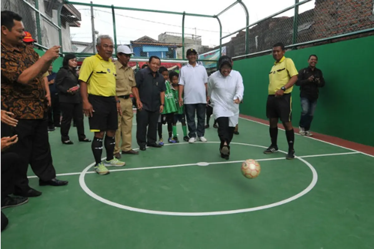 Wali Kota Risma Resmikan Dua Lapangan Futsal.